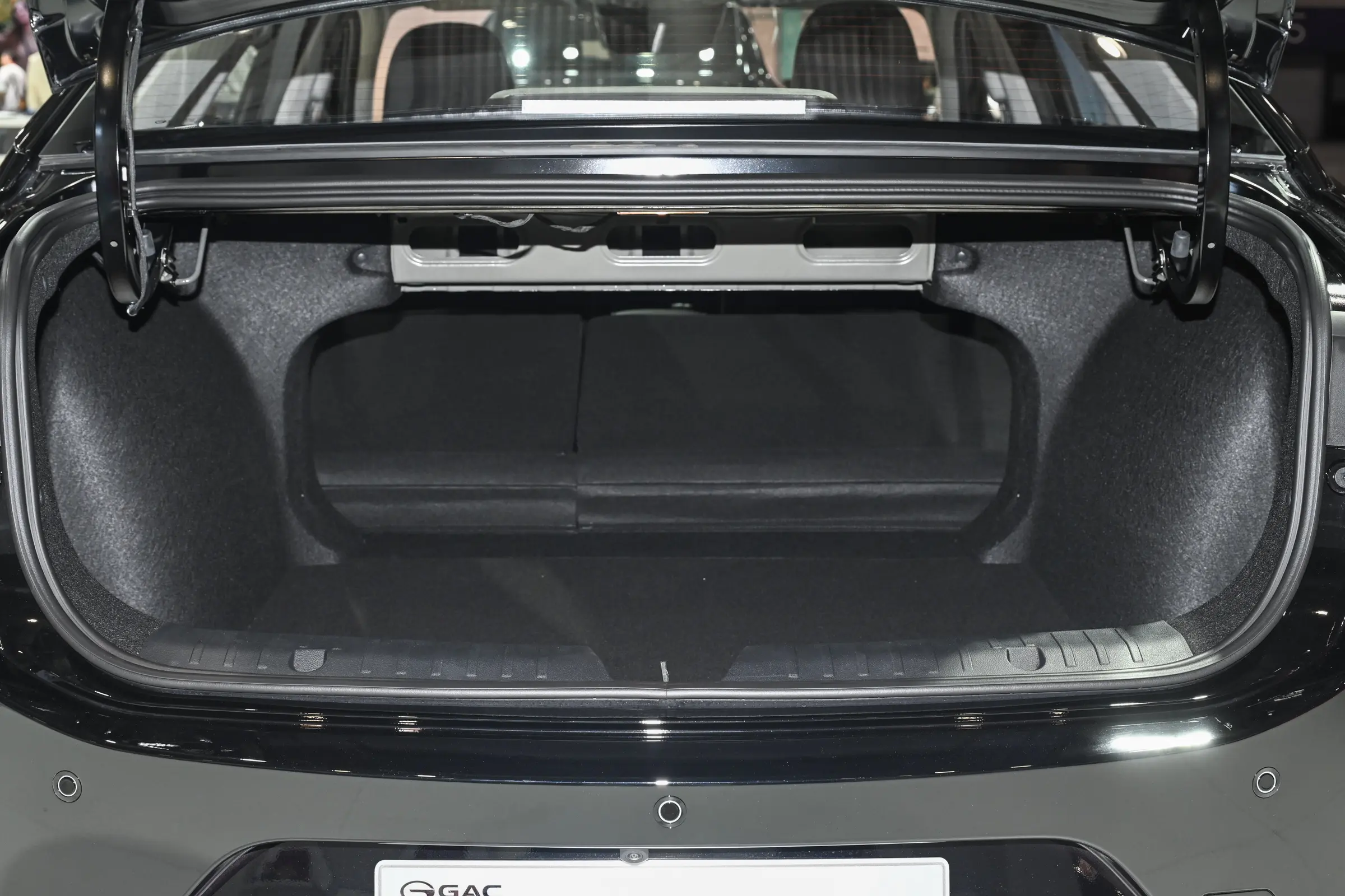 GAC Aion ES Plus Pure EV Series - Wholesale Price & Fleet Specifications 86681a9e620c40ce8a61c76cf60cf2f9.jpg~2508x0