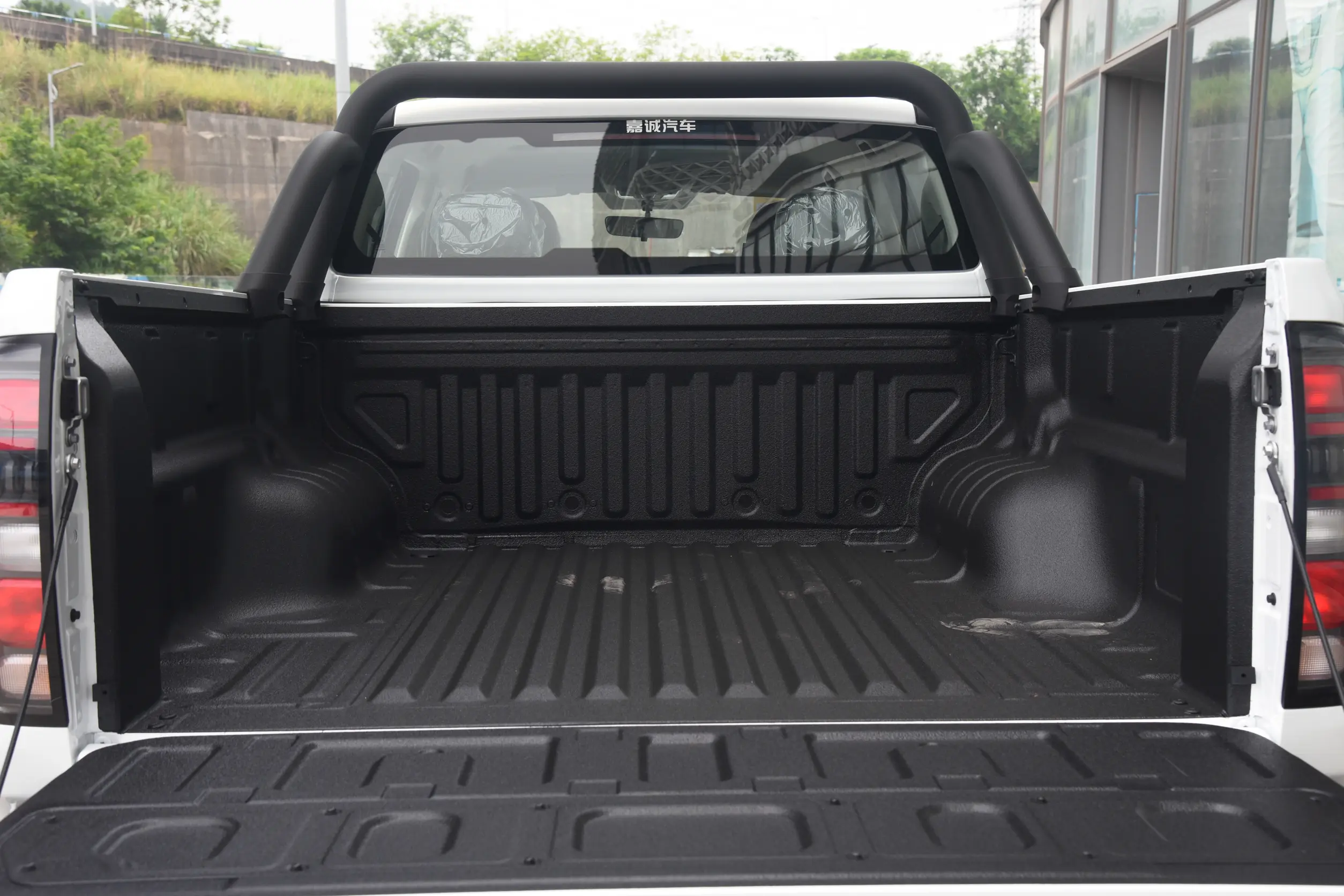 GWM Commercial POER Series – Heavy-Duty Fleet Pickup Truck dcp 1ae4174da452c18edb4184c3fe8d572b~2508x0