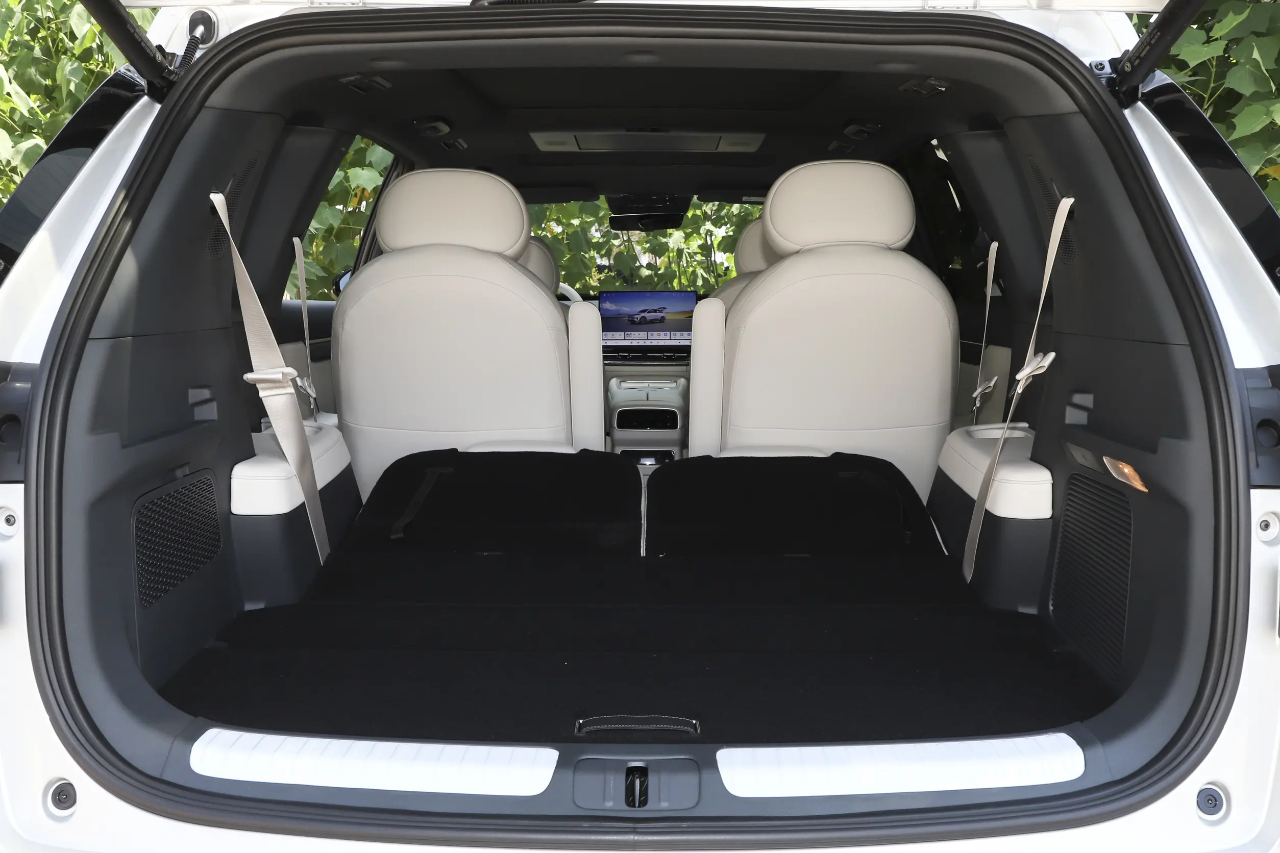 Dongfeng eπ008 EREV Series - Wholesale Price & Fleet Specifications dcp 6ffed728d7056f9870ff613e4c2445c2~2508x0
