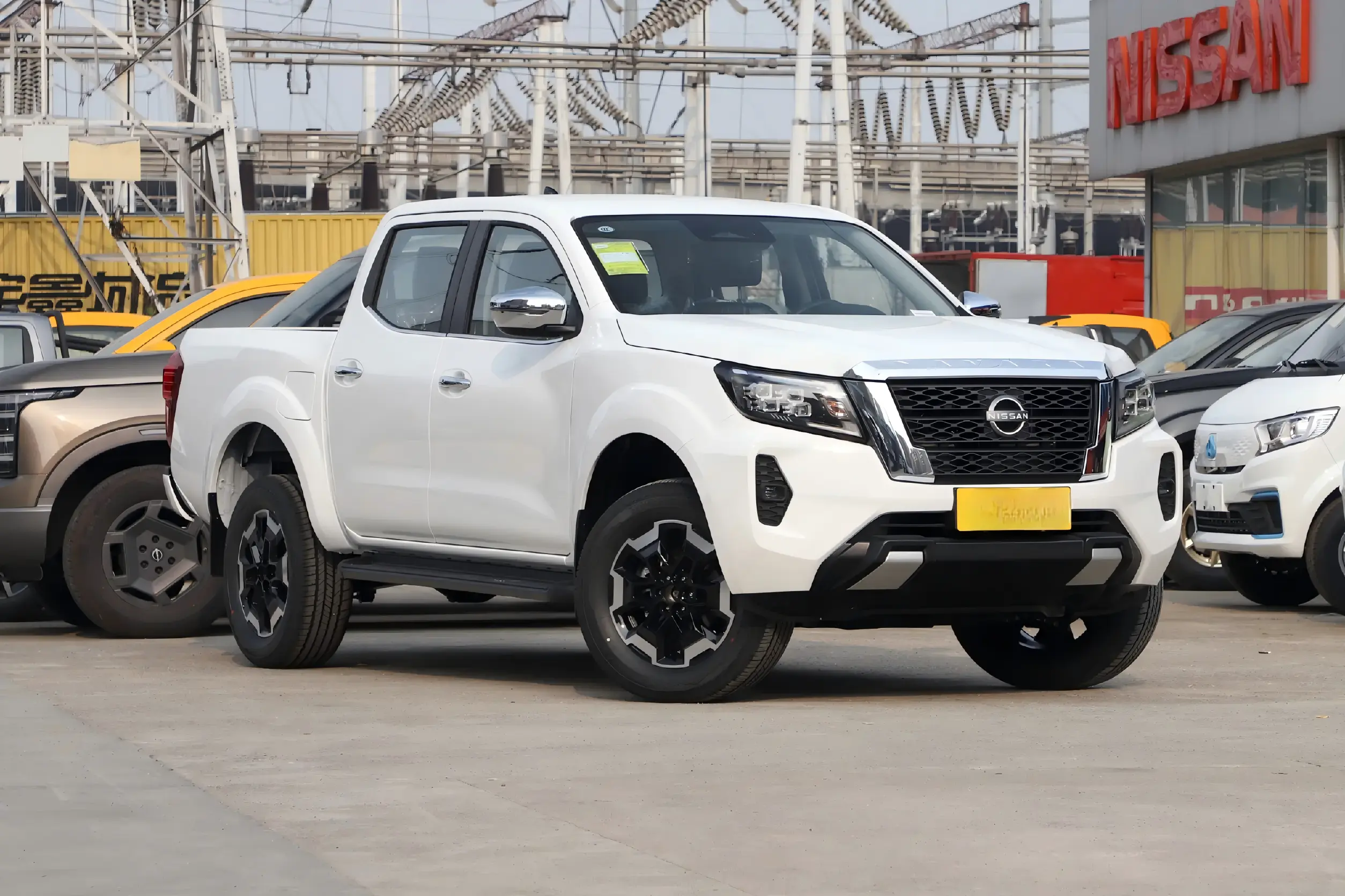 Brand-New Nissan Navara Series (Premium 4x4 Gasoline) dcp 8d218949325d808bbe30bcac316a2a73~2508x0