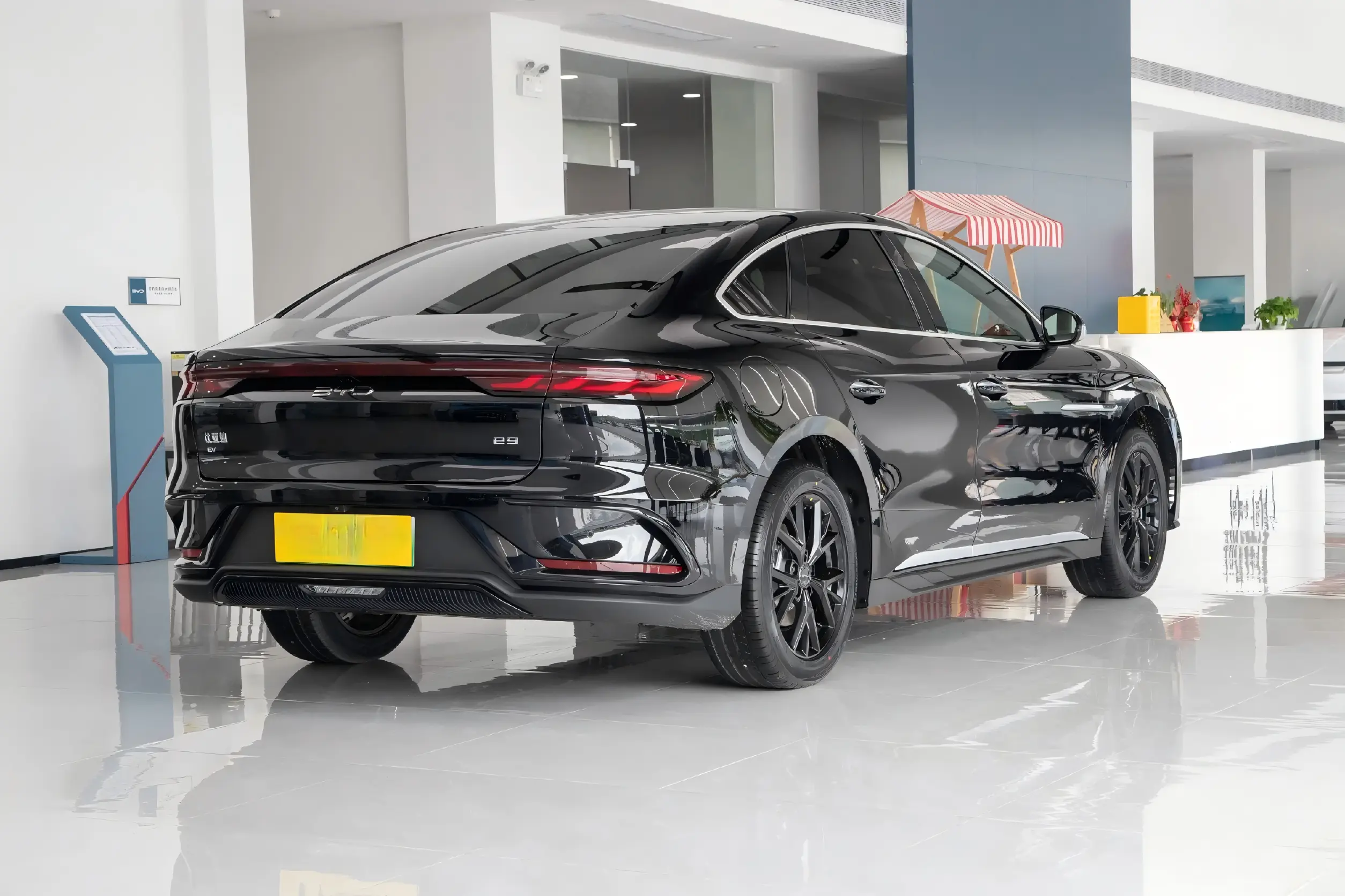 BYD e9 EV Series - Wholesale Price & Fleet Specifications dcp 9d0df55ec6a1fc159cb5213107c4076e~2508x0