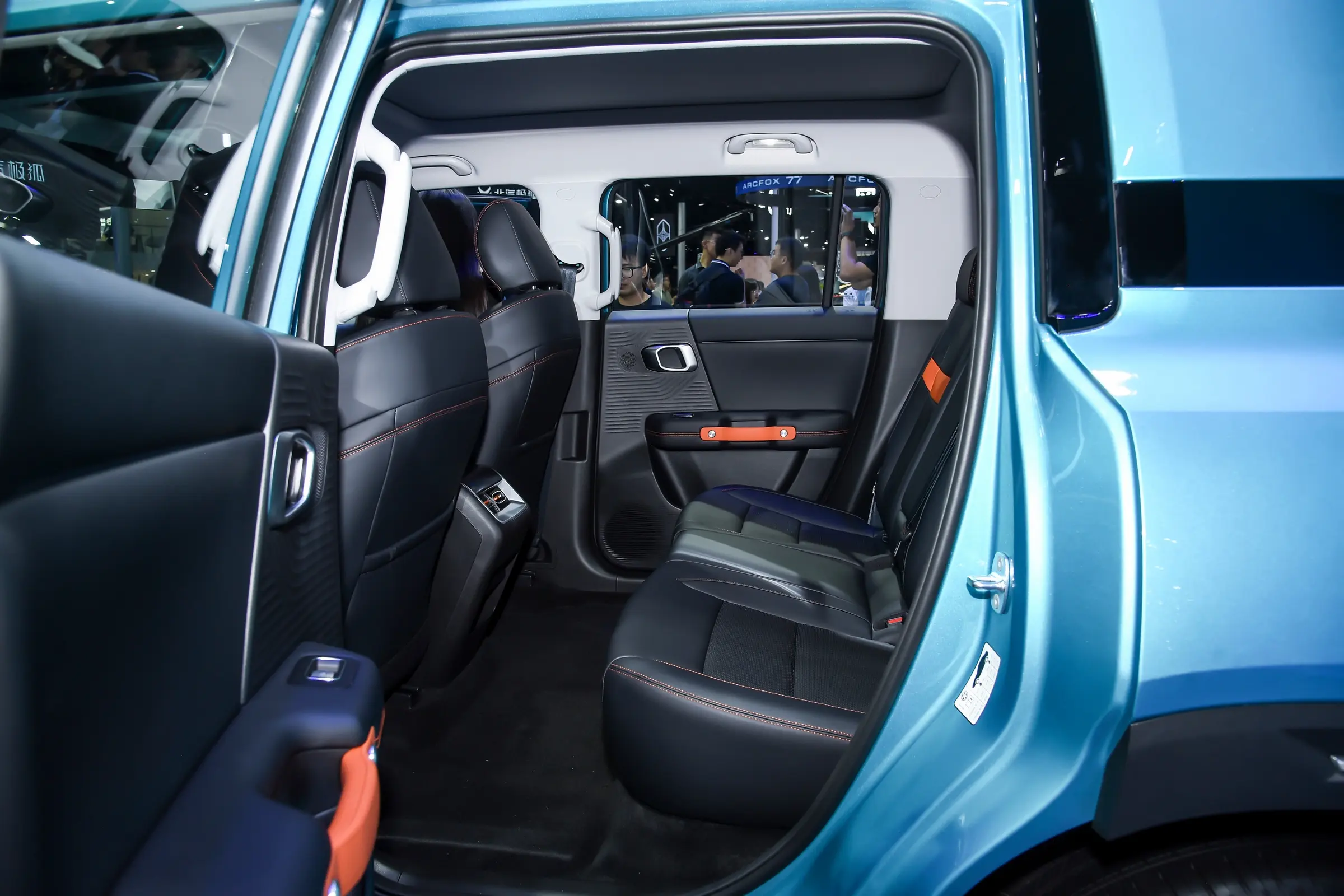 Brand-New BAIC BJ30 Series – Hardcore Style 1.5TD Gasoline Fleet SUV (LHD) aadd42f2323043dcb512c59270e8d62b~2508x0