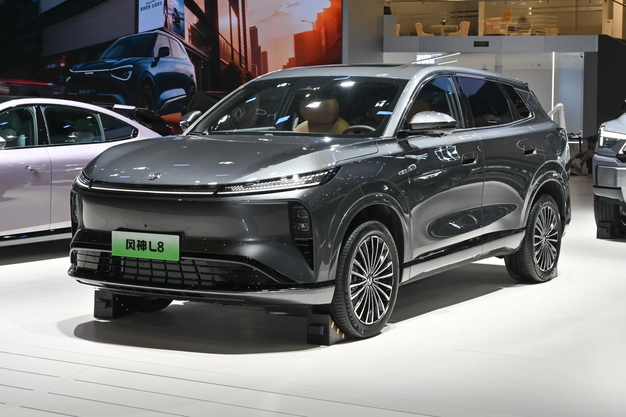 Dongfeng PHEV & EREV Series - Wholesale Price & Fleet Supply b7b48d1cb0a844e6bc545a888c470447.jpg~2508x0