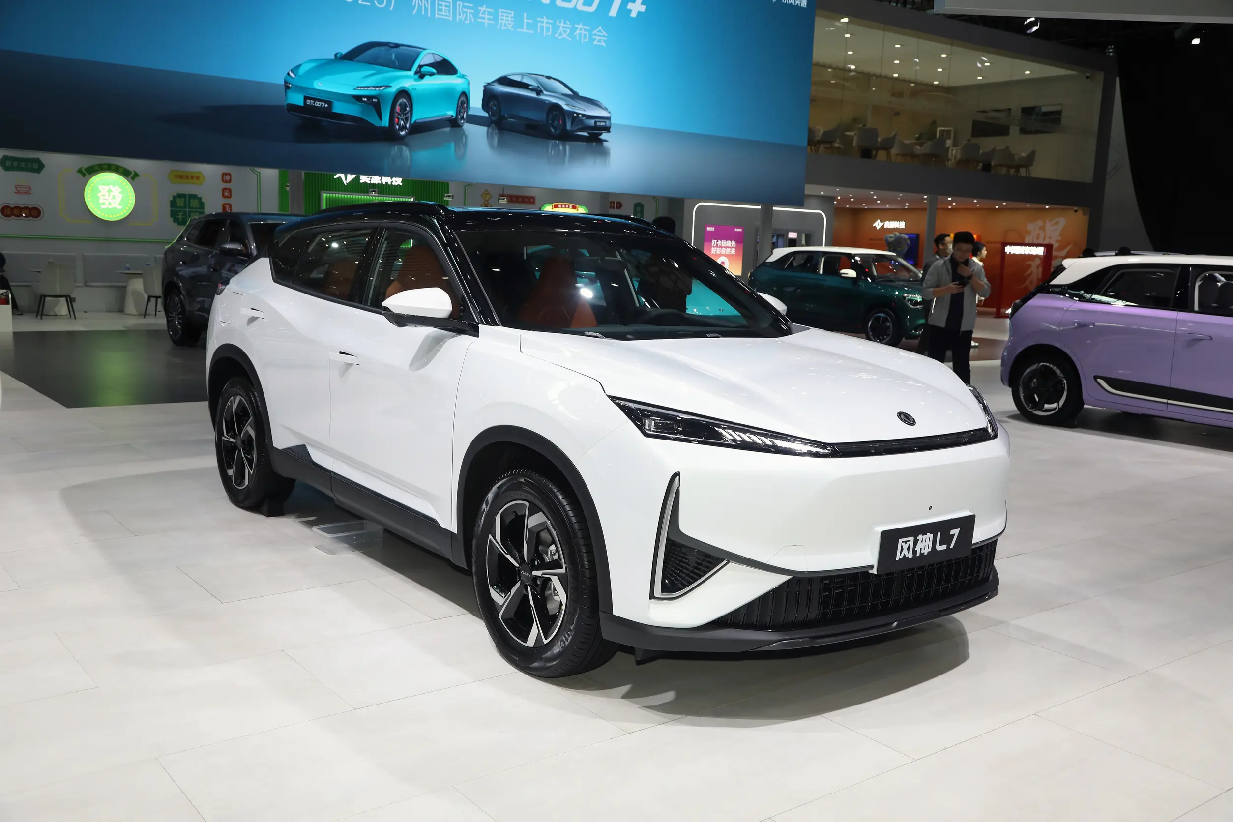 Brand-New Aeolus (Fengshen) L7 EV Series – High-Efficiency Pure Electric SUV (LHD) fe85183e1ebe41329bb36aab75b824ec~2508x0